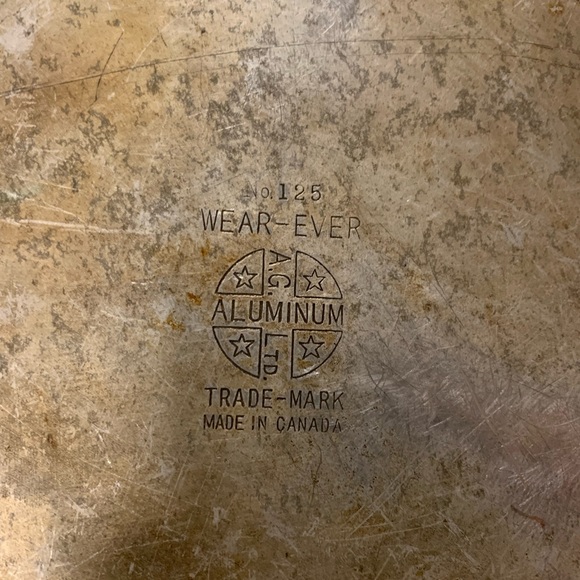 21 qt Camping Stock Pot Vintage Wear Ever
#125 Aluminum - Picture 6 of 7